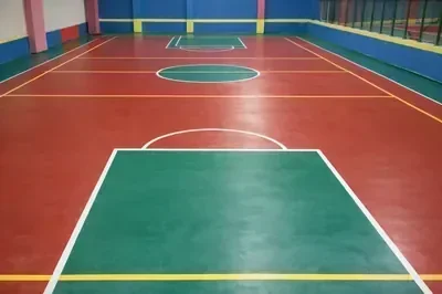 أرضيات الملاعب